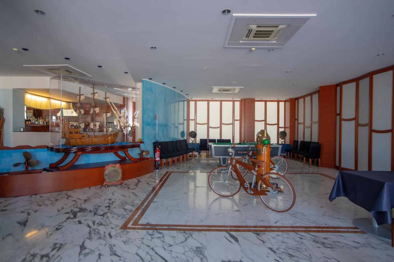 Best Western Hotel Nettuno Bríndisi Exterior foto